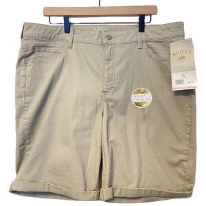 Plus Size Women's Shorts Midrise Bermuda  - Riders by Lee
